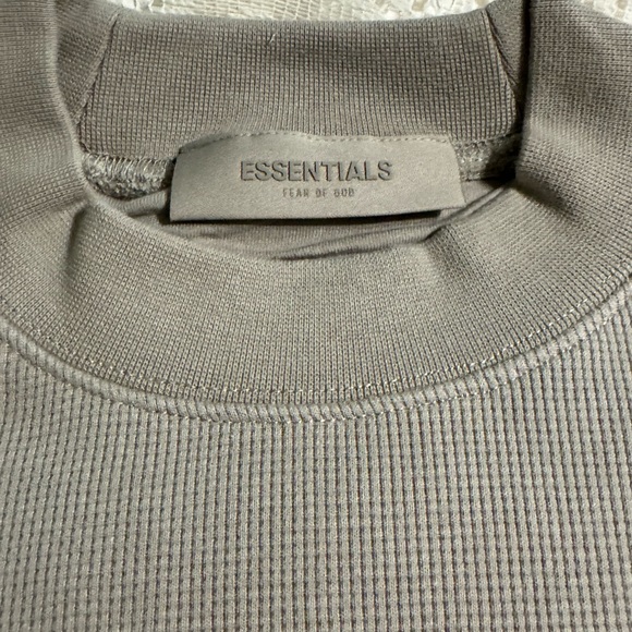 Essentials Fear Of God Short Sleeve Waffle Sweatshirt Large NWT (Oversized) - Picture 10 of 15